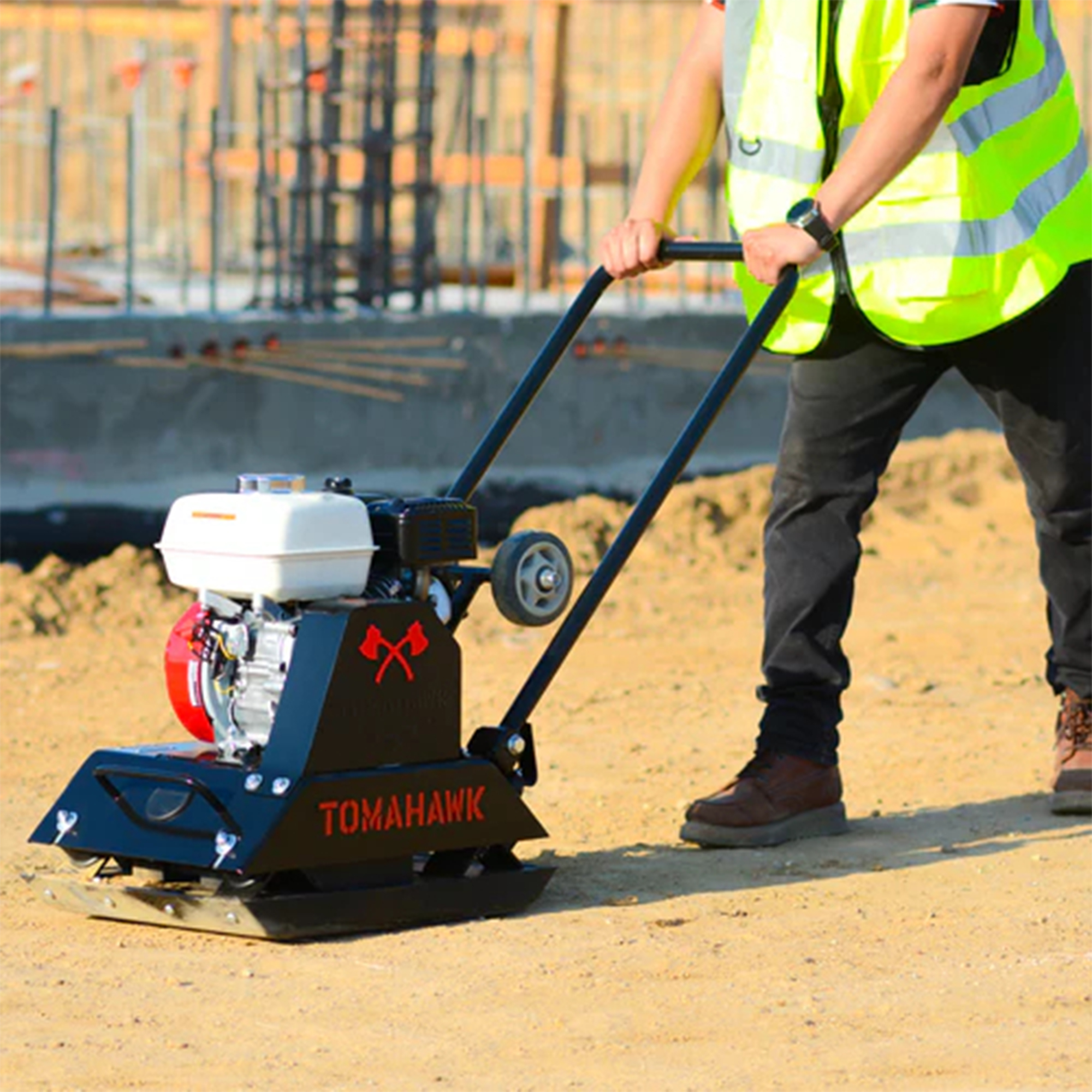 Tomahawk - 5.5 HP Honda Vibratory Plate Compactor Tamper with